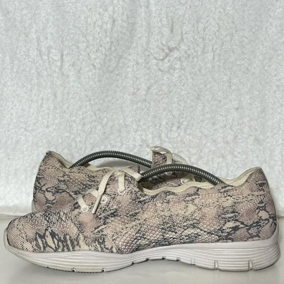 Skechers Women's Seager Snake Print Knit Washable Casual Comfort Shoes Size 10 - Picture 7 of 11
